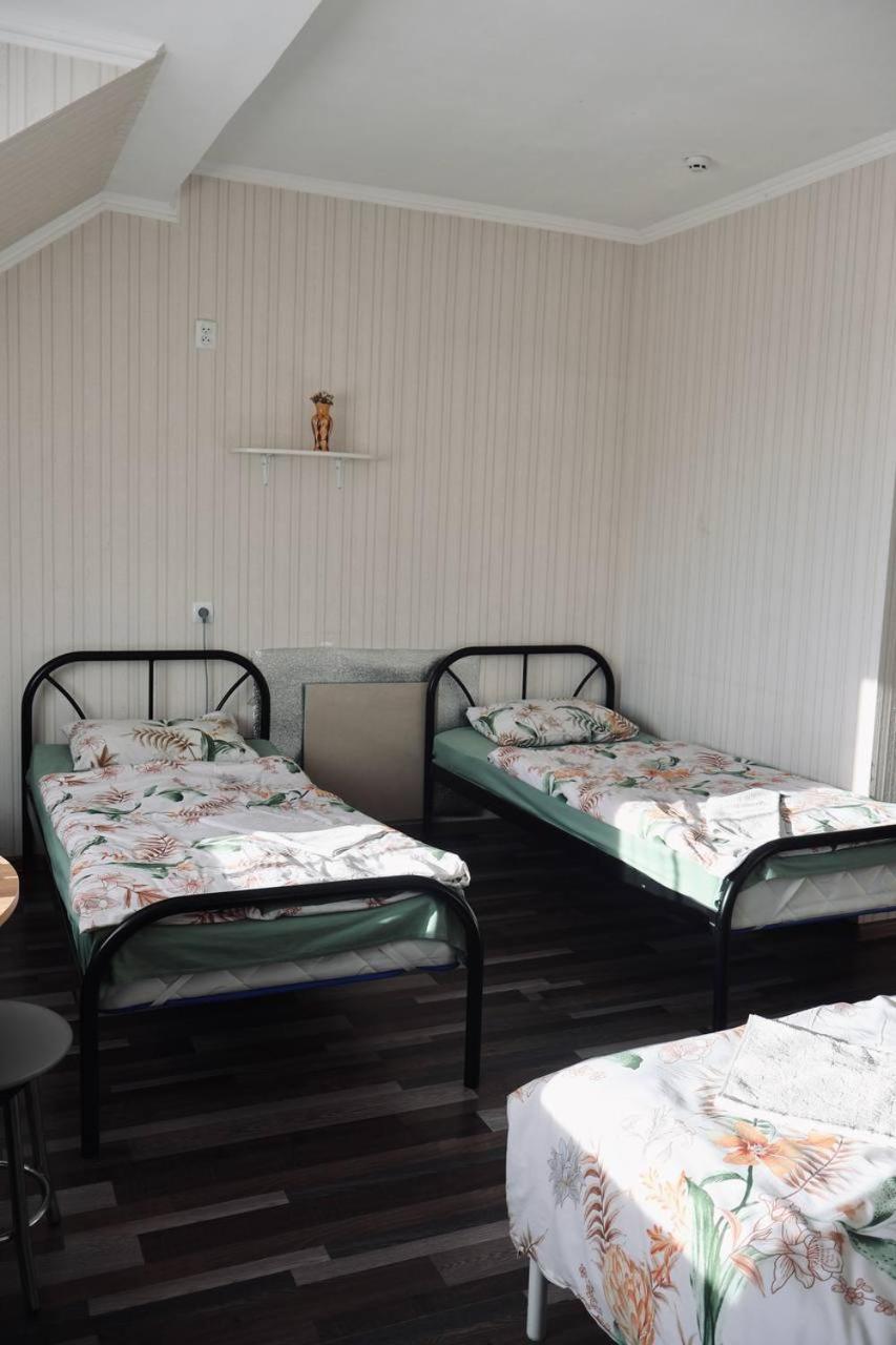 Vip Hostel Mukatsjeve Eksteriør bilde